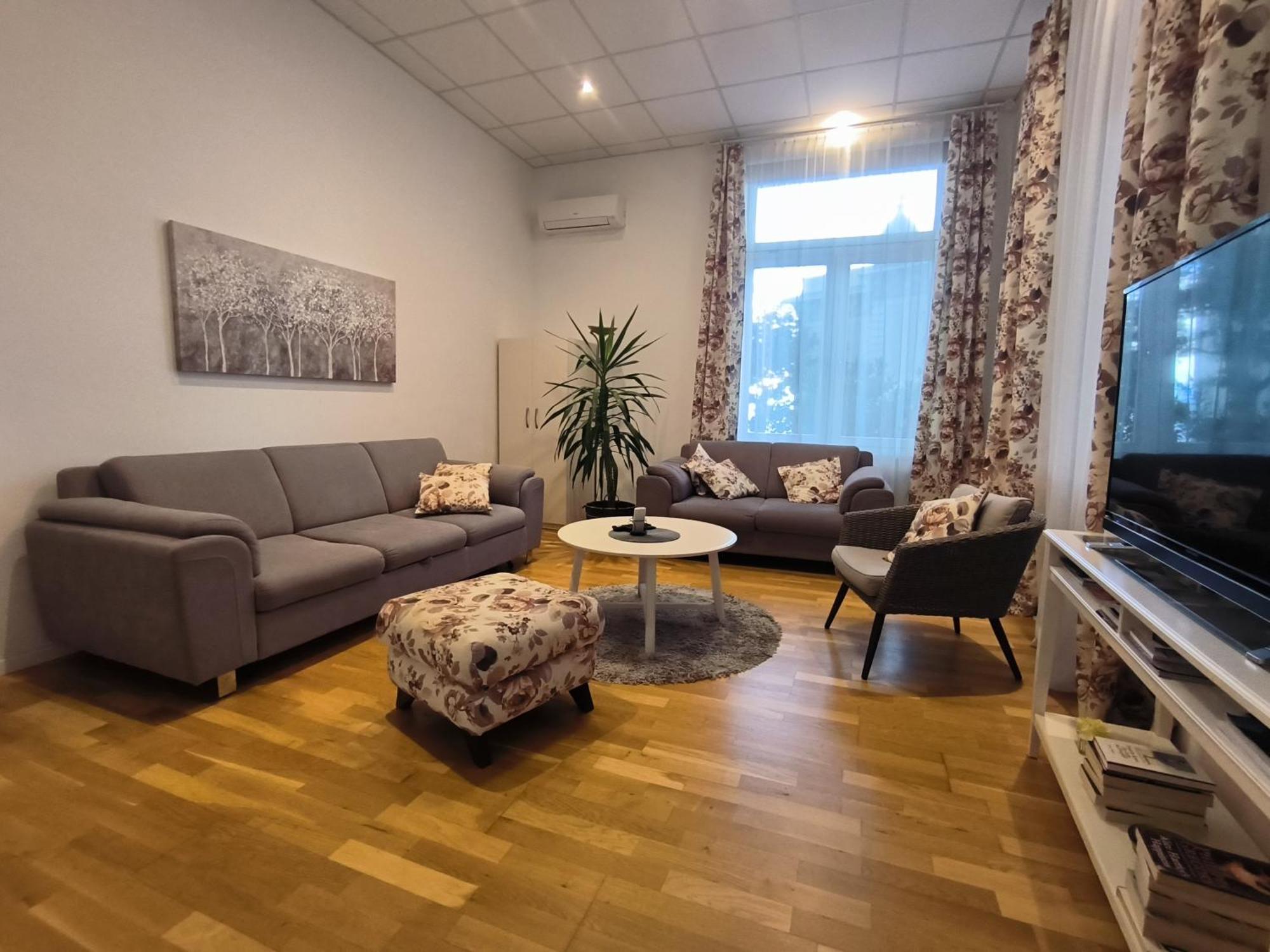 Superior Seaview Apartment Опатія Екстер'єр фото