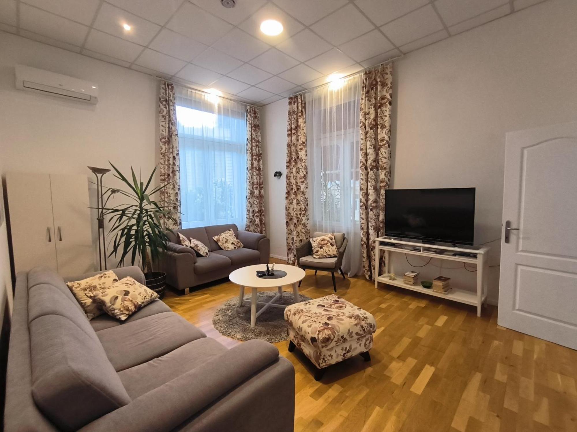 Superior Seaview Apartment Опатія Екстер'єр фото