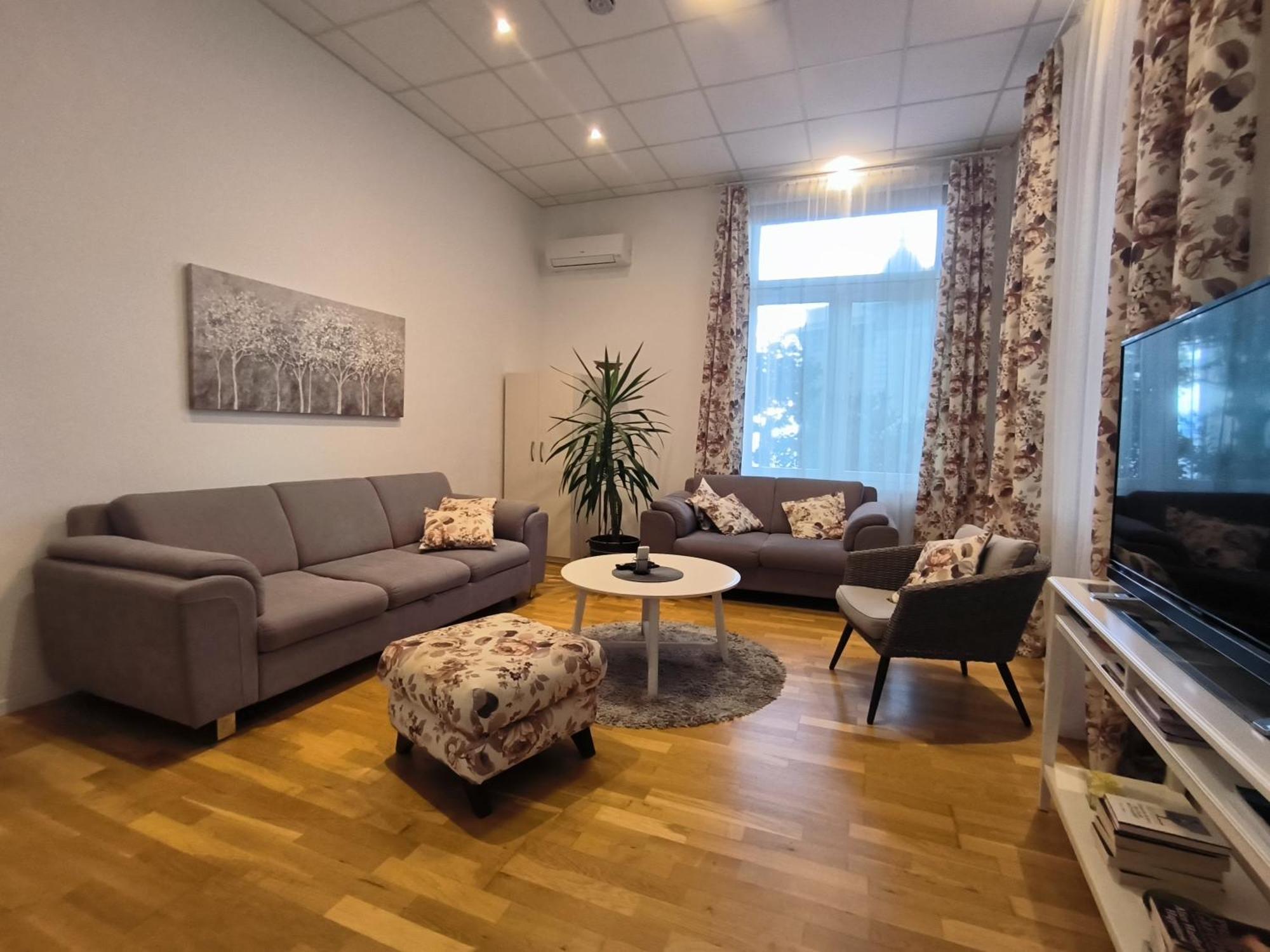 Superior Seaview Apartment Опатія Екстер'єр фото