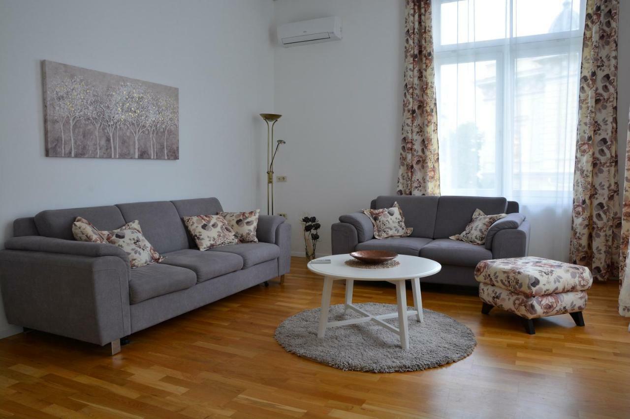 Superior Seaview Apartment Опатія Екстер'єр фото